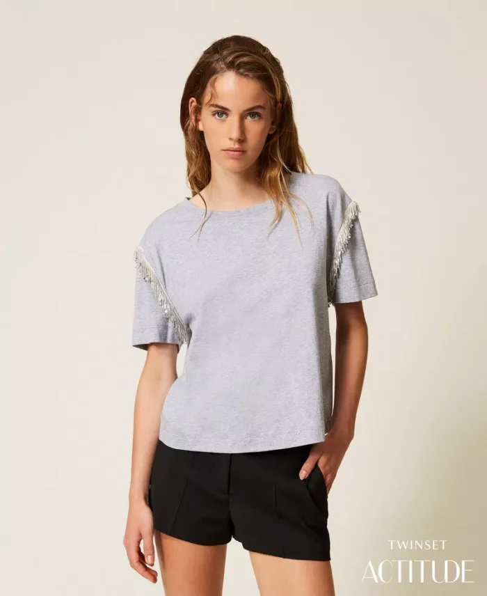 252AP2021_11811_PA ACTITUDE T-shirt with beads fringes Light Grey - Image 1