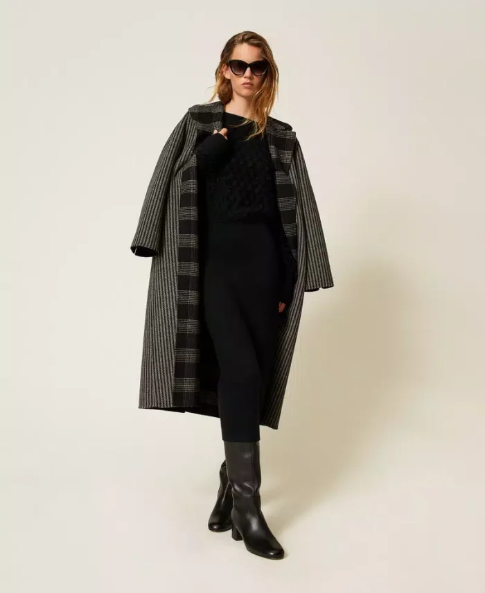 252AP3201_00006_T0 ACTITUDE Midi dress with fringes Black - Image 7