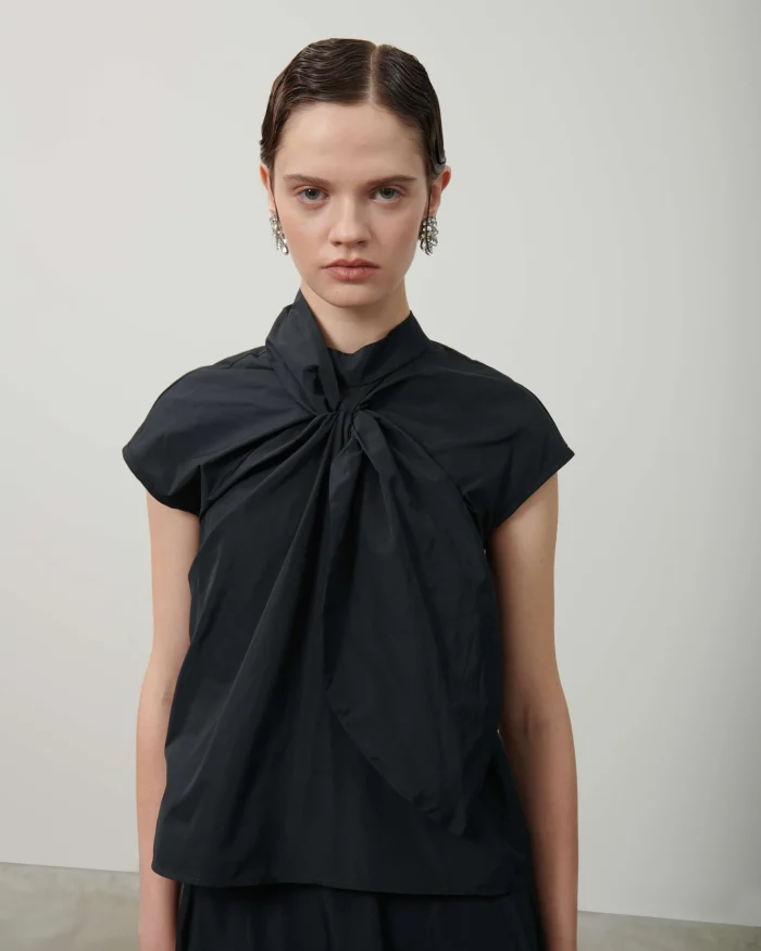 4316TAF1536_03 BEATRICE Taffeta top with scarf Graphite - Image 1