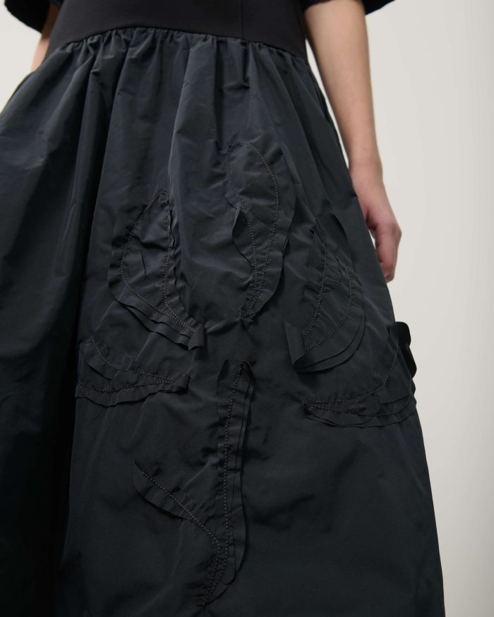 BEATRICE Midi dress with placed embroidery Black - Image 2