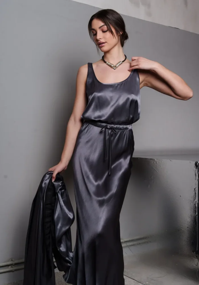 COLLECTIVA NOIR Damini Top Grey - Image 2