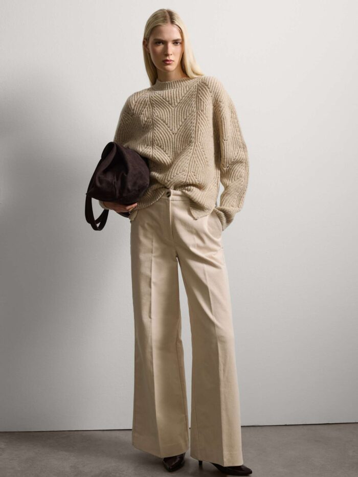 STEFANEL Stretch Cotton Flare Trousers Light Beige - Image 1