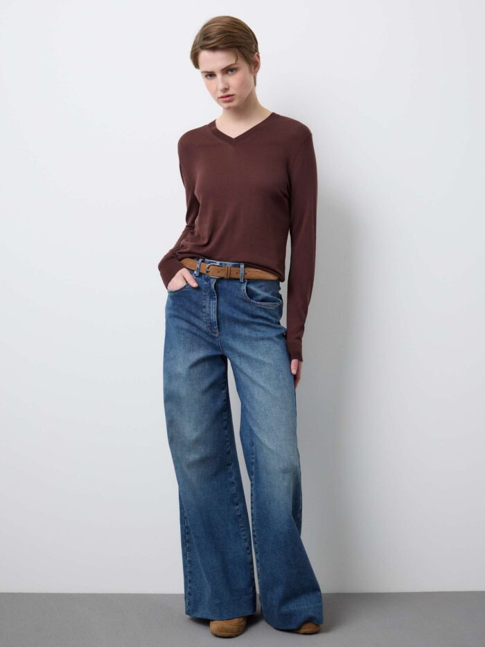 STEFANEL Lyocell and Cotton Regular Fit V-Neck Jumper Brown - Image 3