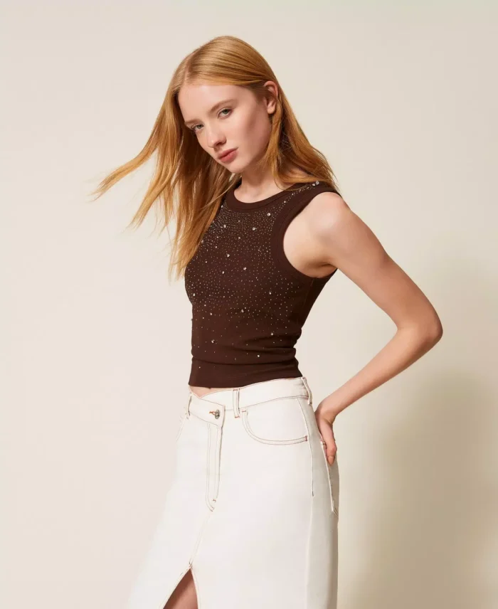 ACTITUDE Ribbed top with embroidery Chocolate Lab - Image 3