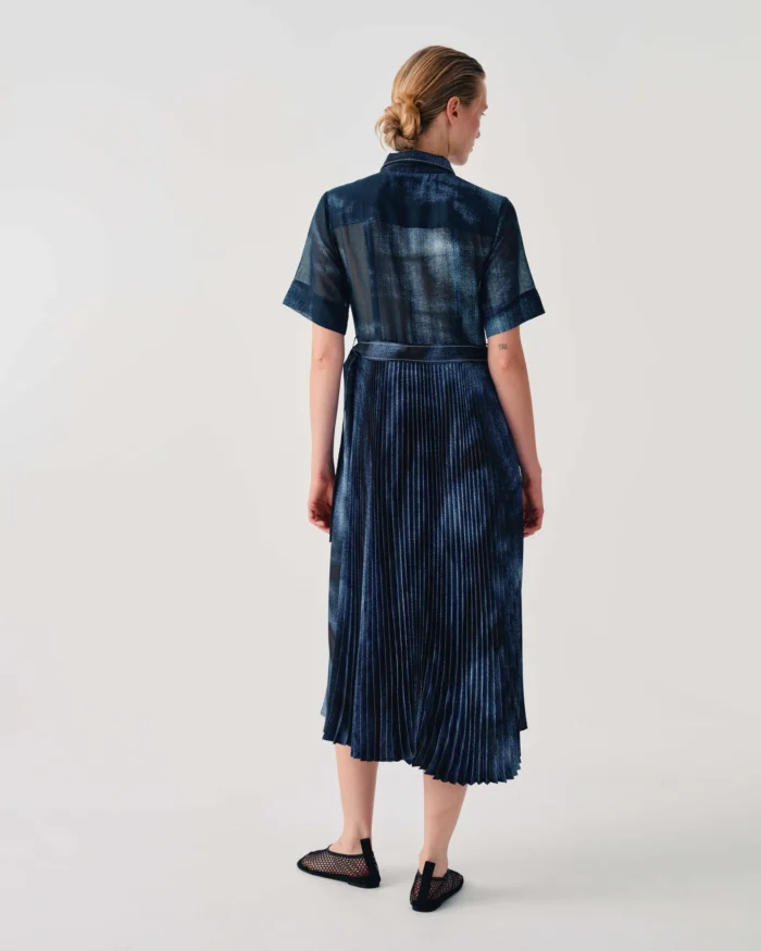 BEATRICE Printed pleated shirt dress  Blue - Image 3