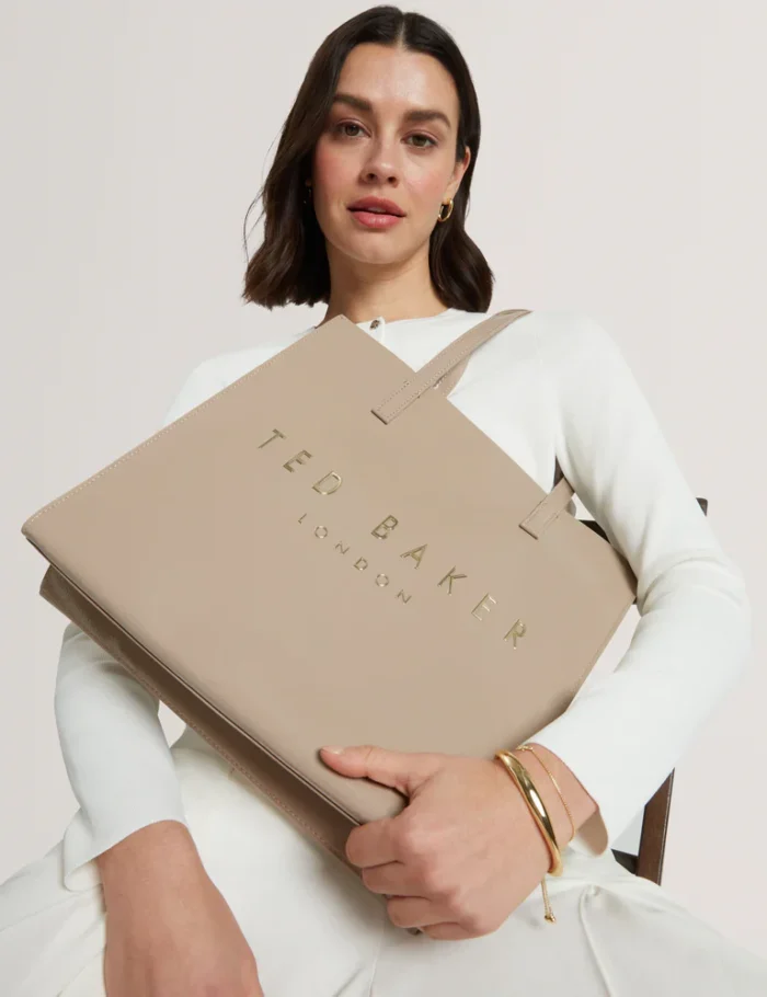 TED BAKER Crinkon Large Crinkle Texture Icon Bag Stone - Image 5