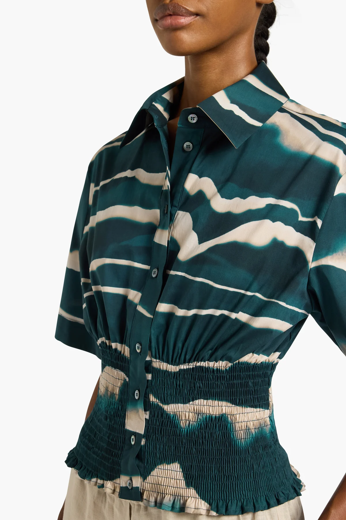 S6LL6SU12SEA-2-C LIVIANA CONTI Anita shirt Seashell fir/ecru - Image 1