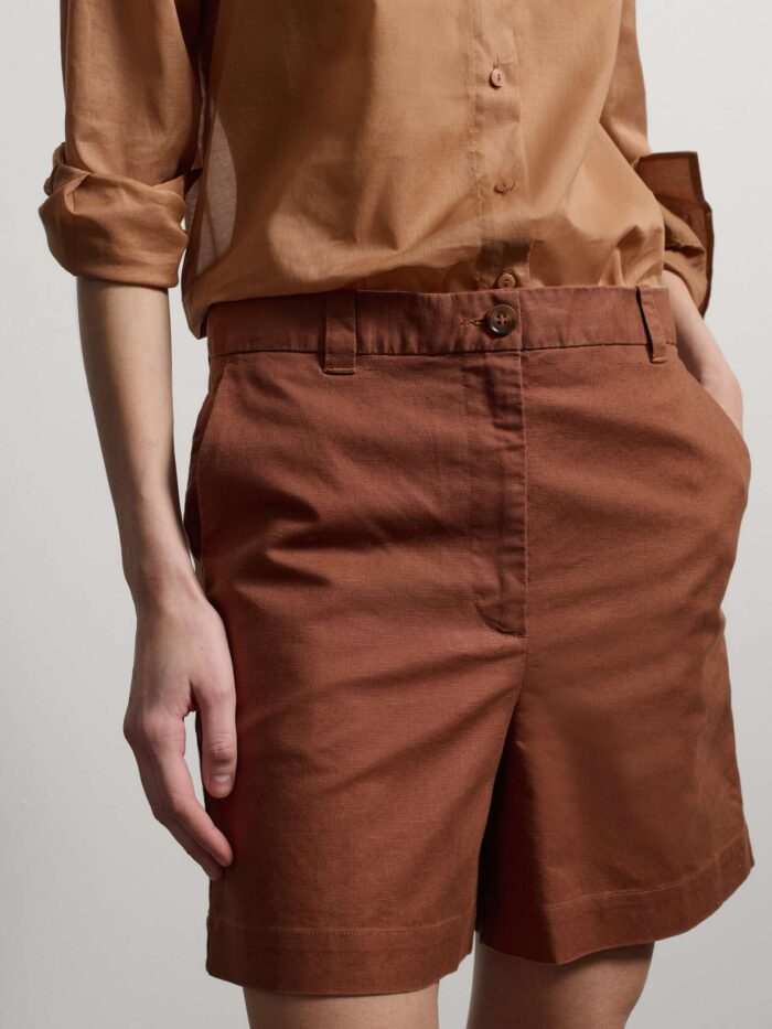 STEFANEL Shorts in a regular fit linen and cotton blend Brown - Image 3