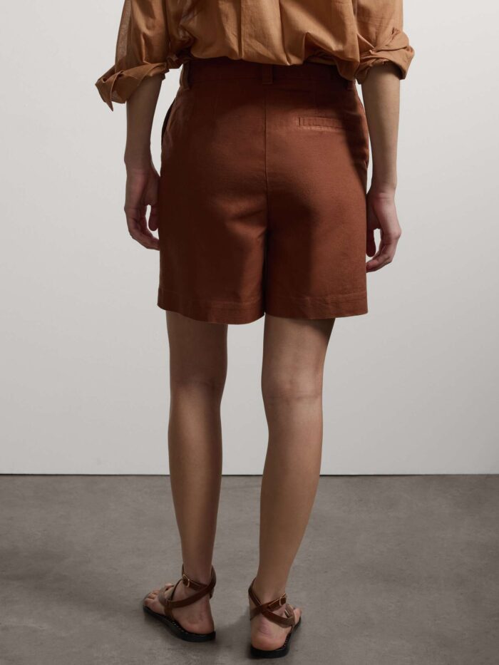 STEFANEL Shorts in a regular fit linen and cotton blend Brown - Image 4