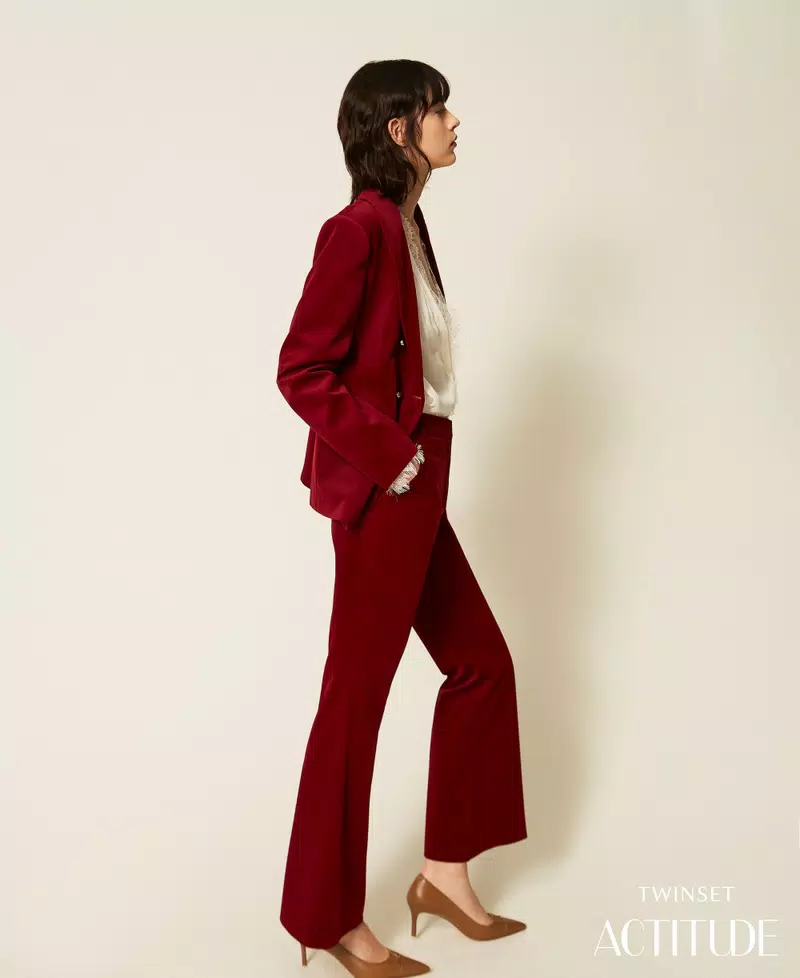 262AP2271_13643_PA ACTITUDE Flared velvet trousers "Rhubarb" Red - Image 1