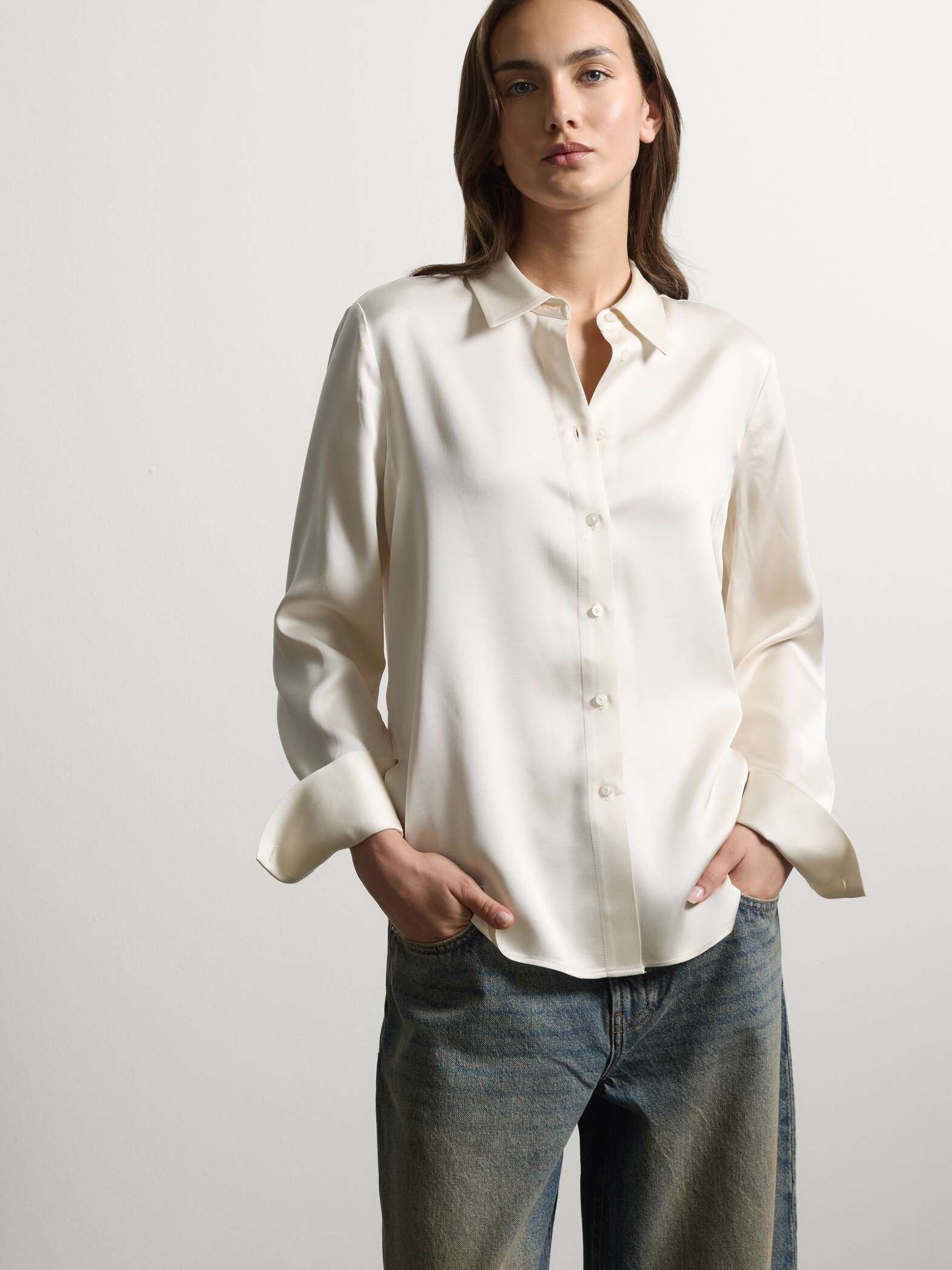 003572328_SF STEFANEL Pure viscose shirt with classic collar, regular fit White - Image 1