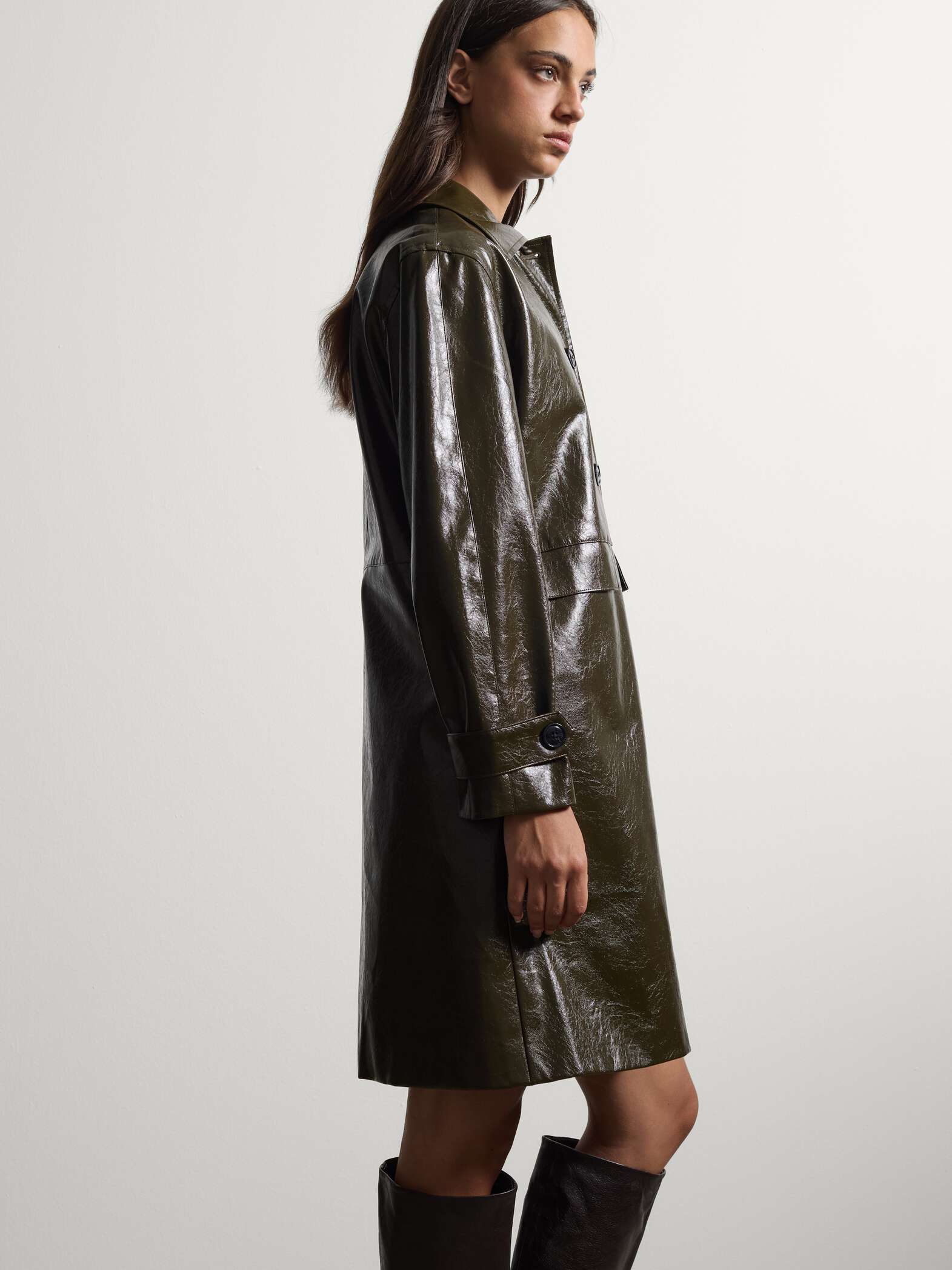 003572503_SD1 STEFANEL Shiny regular-fit trench coat with pockets Green - Image 1