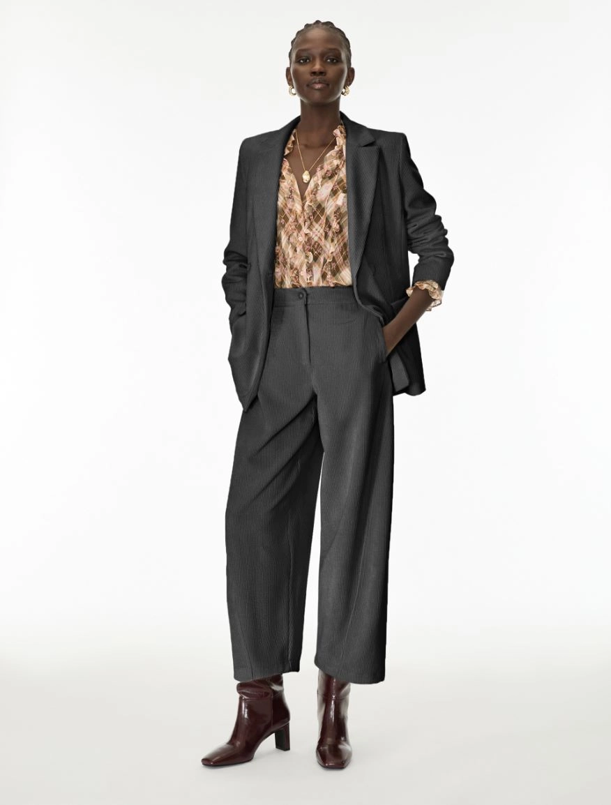 7136146202005-a-iblmagma_normal iBLUES Corduroy trousers Iron - Image 1