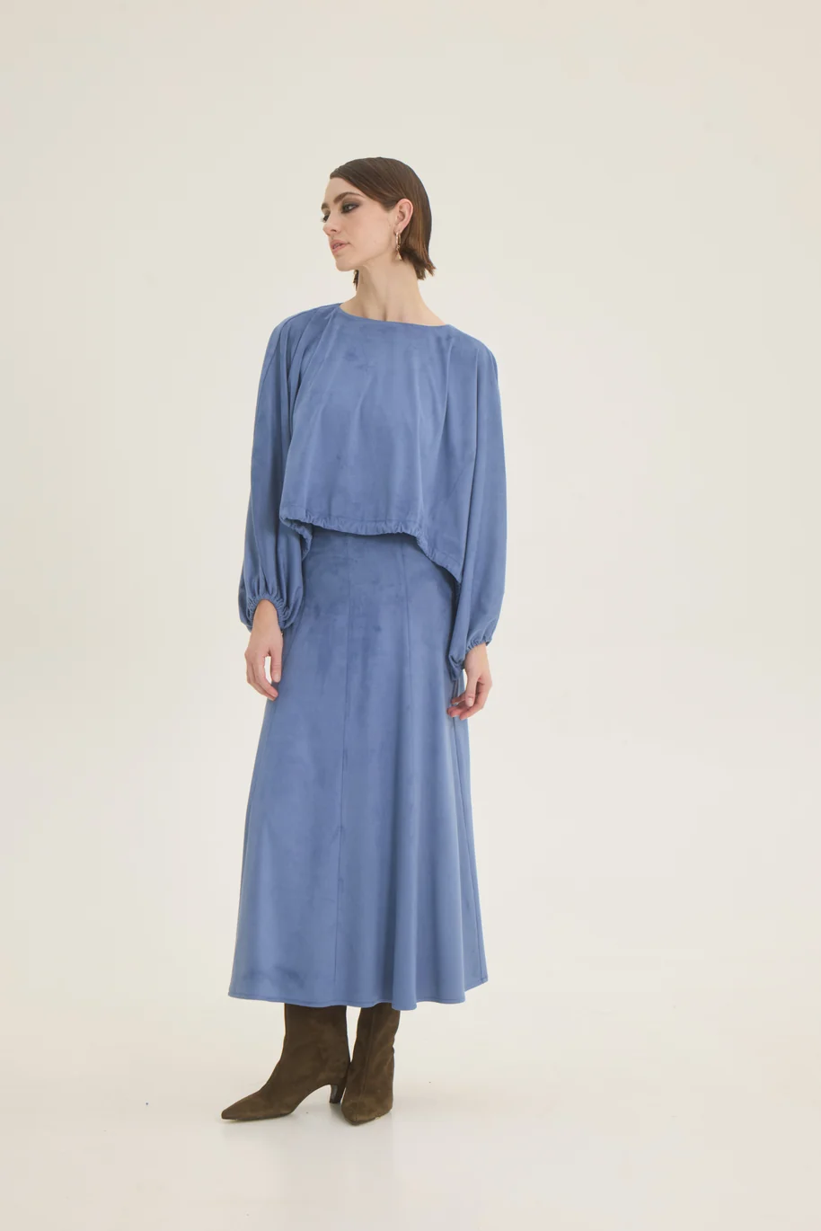 ChicardFW26-27214594 CHICARD Midi suede skirt Siel - Image 1