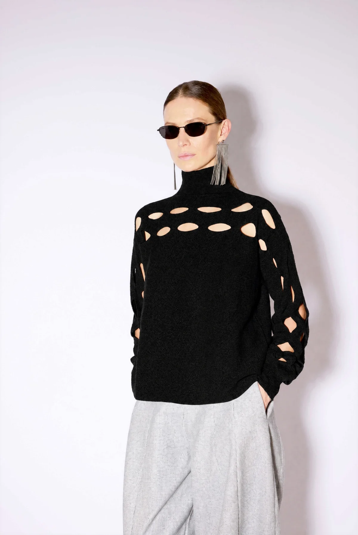 W6FF6WC32Y69-0-A LIVIANA CONTI Sweater Black - Image 1